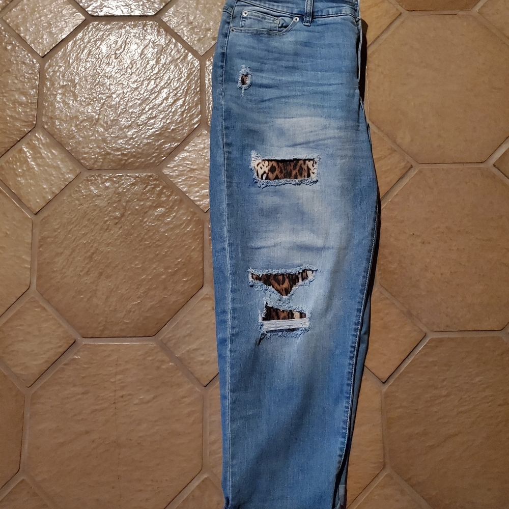 I-N-C Boyfriend Jeans - image 4